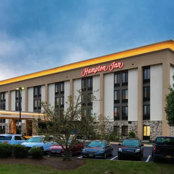 Hampton Inn Erie-South，位于Fairview的酒店