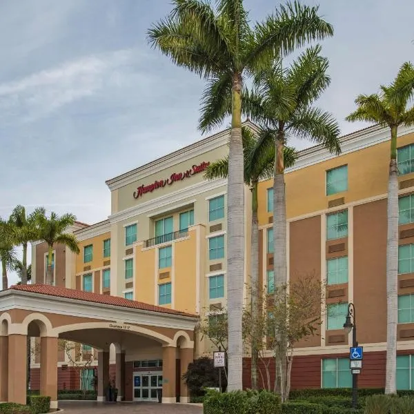 劳德代尔堡米拉马尔希尔顿恒庭旅馆&套房酒店，位于迈阿密湖的酒店