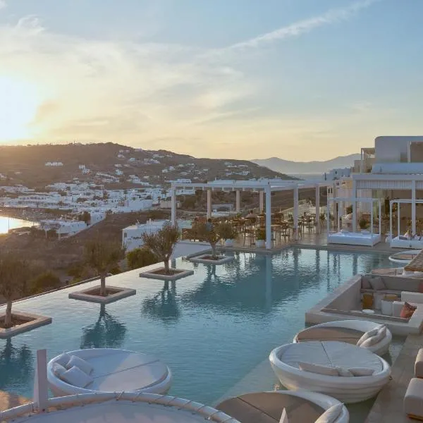 Once in Mykonos - Designed for Adults，位于奥诺斯的酒店