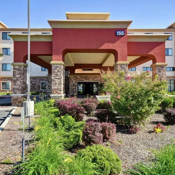 福尔瑟姆希尔顿恒庭旅馆&套房酒店，位于Rancho Murieta的酒店