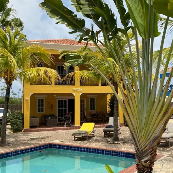 Casa Makoshi Bonaire，位于Belnem的酒店