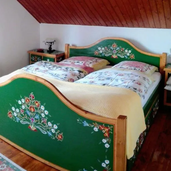 Boutique apartment 80 sqm，位于波卢巴库苏斯的酒店