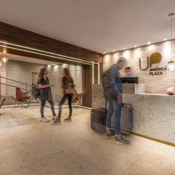 Up América Plaza，位于布宜诺斯艾利斯的酒店