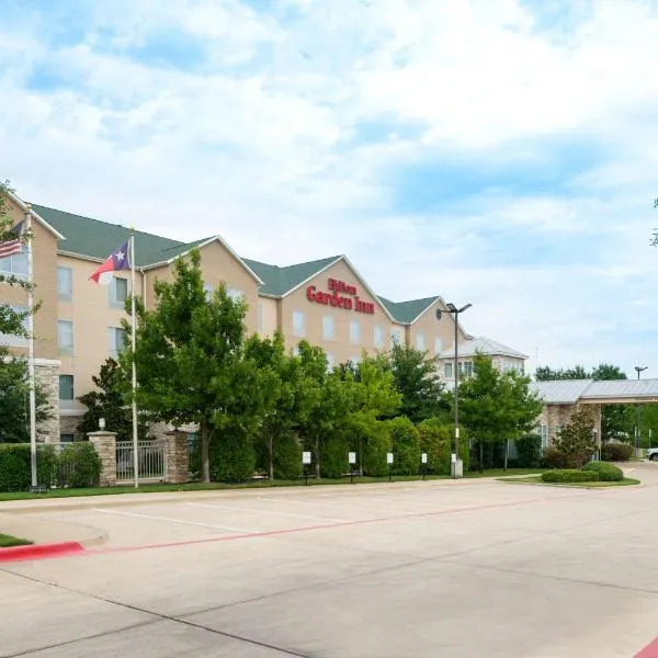 丹顿希尔顿花园酒店，位于Lake Dallas的酒店