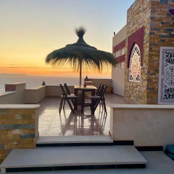 Master Suite in Bellavista Andalucia with Pool and Beach，位于Al Matlīn的酒店