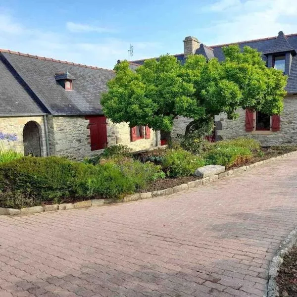 Belle longère à 500m de la mer，位于克罗宗的酒店