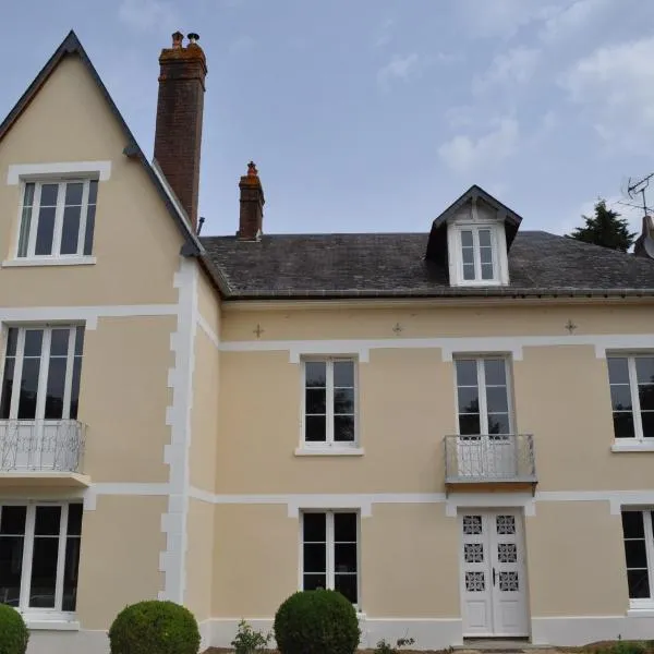 La Villa des Tilleuls，位于Saint-Aubin-sur-Algot的酒店