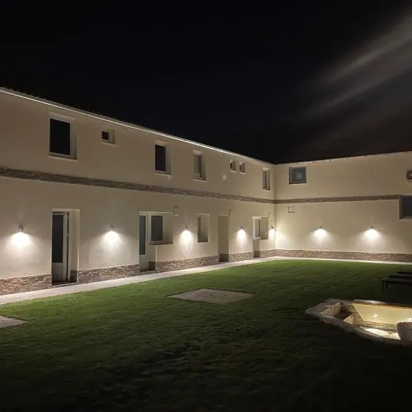 Duplex Oasis Ada，位于Ada的酒店