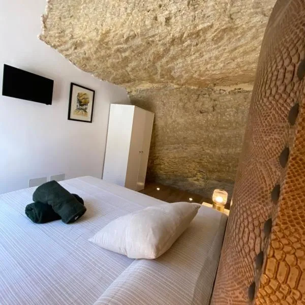 Casa Cueva “El Refugio en la Cueva”，位于塞特尼尔的酒店