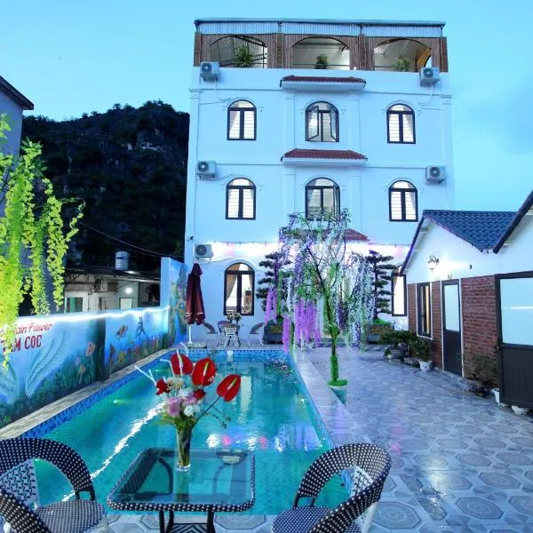 Tam Coc Mountain Flower Homestay，位于Vũ Lâm的酒店