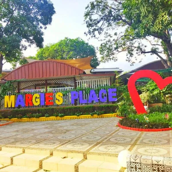 Margie's Place and Coffee Shop Inc.，位于马里韦莱斯的酒店