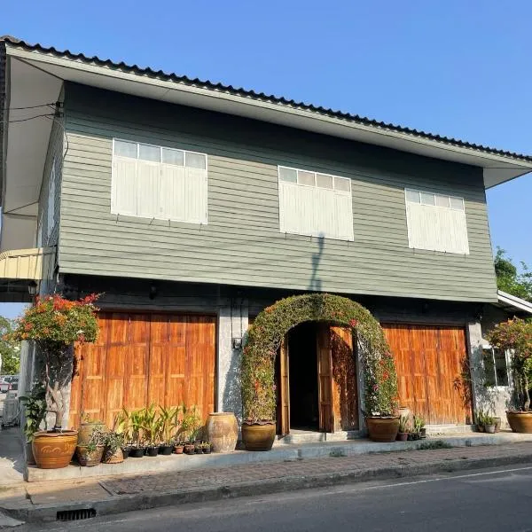 บ้านแสนรัก Casa Dolce Casa, Prakhon Chai，位于Ban Khok Ta Phi的酒店