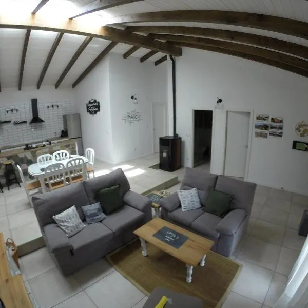 Casa Huidobro Valle，位于Sardón de los Frailes的酒店