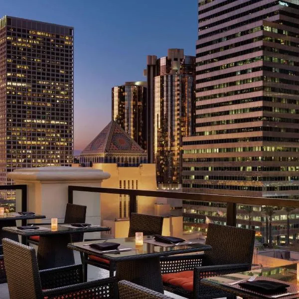 洛杉矶希尔顿切克斯酒店，位于洛杉矶的酒店