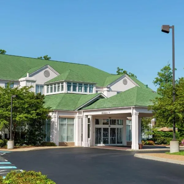 纽波特纽斯希尔顿花园酒店，位于Mammoth Oak的酒店