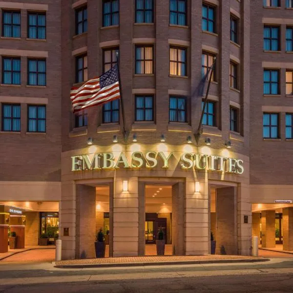 Embassy Suites by Hilton Alexandria Old Town，位于亚历山德里亚的酒店