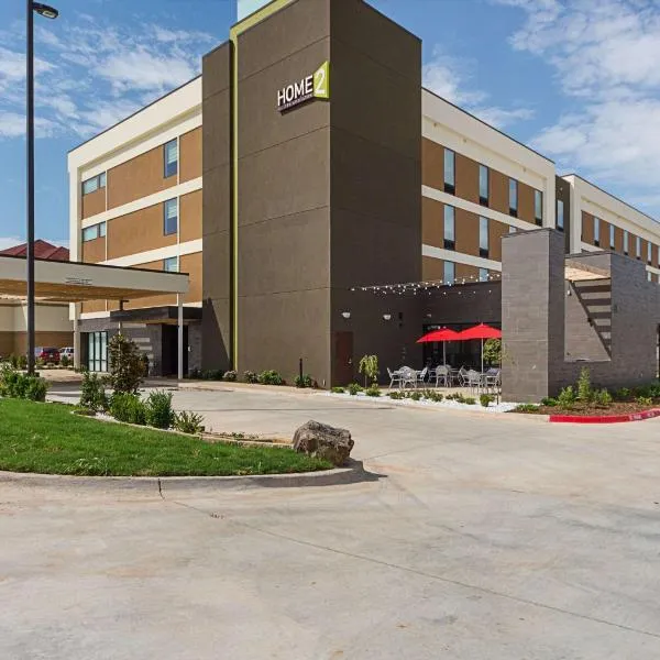 俄克拉何马城育空希尔顿欣庭套房酒店，位于Mustang的酒店