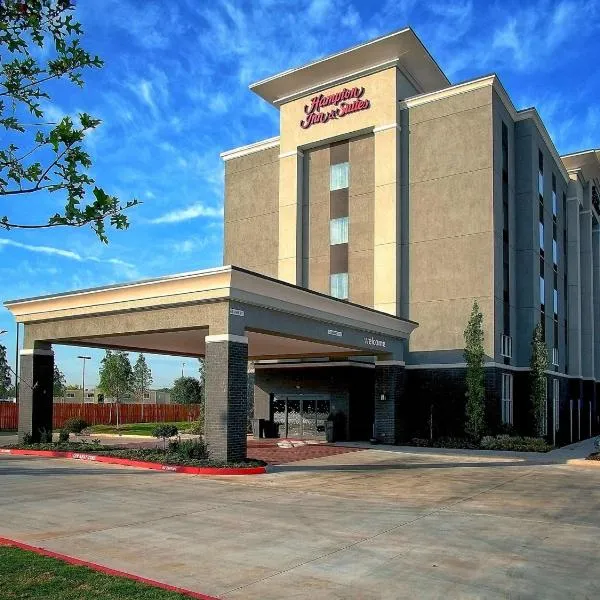Hampton Inn & Suites-Moore，位于摩尔的酒店