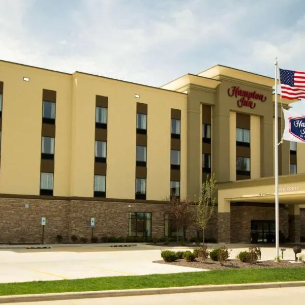 Hampton Inn Decatur, Mt. Zion, IL，位于Forsyth的酒店