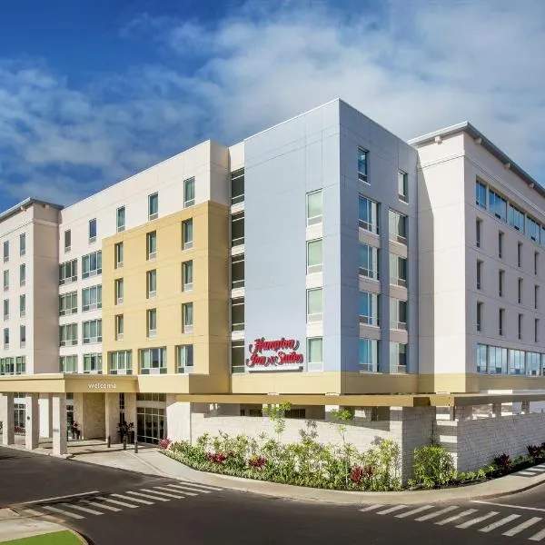 Hampton Inn & Suites Oahu Kapolei - FREE Breakfast & Parking，位于Makaha的酒店