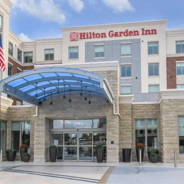 Hilton Garden Inn Cincinnati Midtown，位于Holiday Acres的酒店