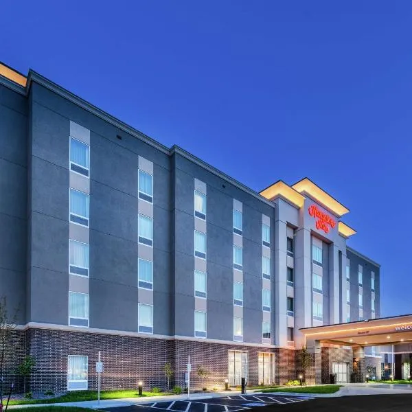 Hampton Inn Gardner，位于Gardner的酒店