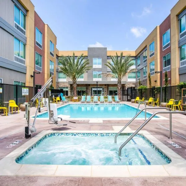 Home2 Suites By Hilton Carlsbad, Ca，位于La Costa的酒店