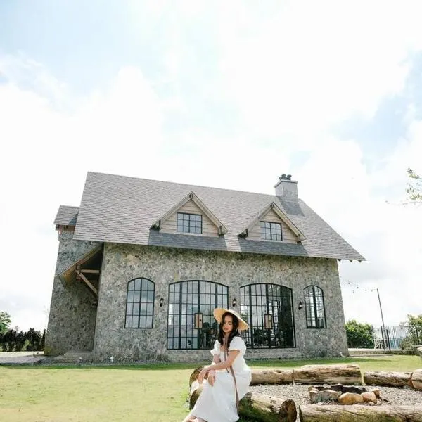 The Old Country Stone House，位于宿务的酒店