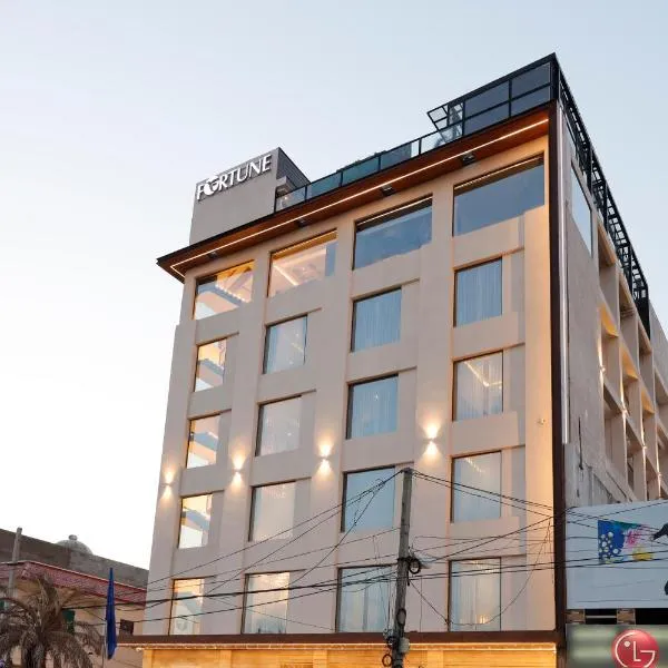 Fortune Ranjit Vihar, Amritsar- Member ITC's hotel group，位于Rāja Sānsi的酒店