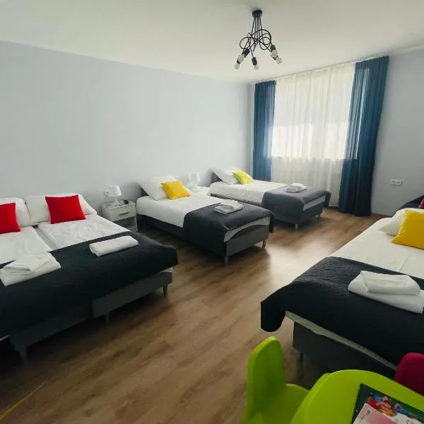 Gladiator Noclegi Zator lV Apartament，位于扎托尔的酒店