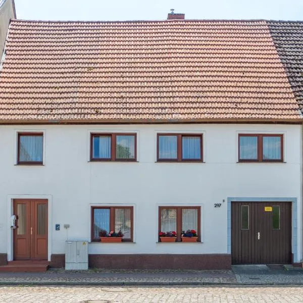 Gemütliches Haus in Gartz/Oder，位于Gartz的酒店