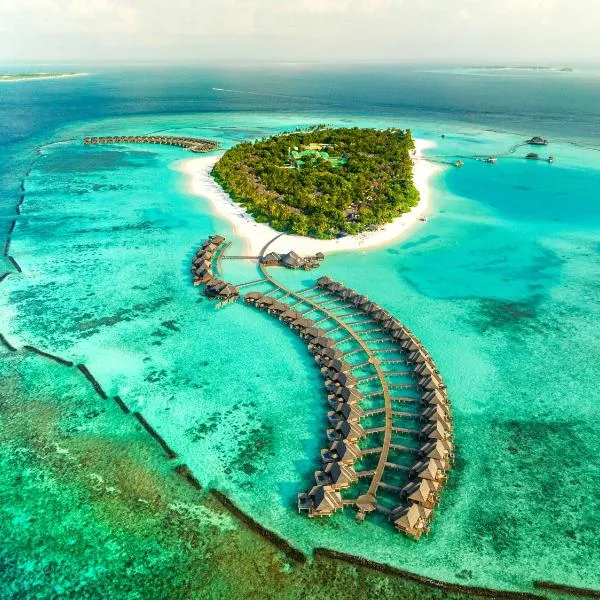 Sun Siyam Iru Fushi with Free Transfer，位于Dhigurah的酒店