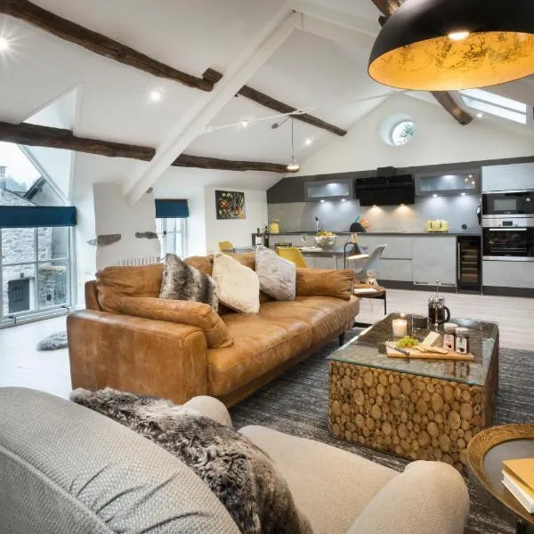 Wharton House Mews in Cartmel, Lake District，位于卡特梅尔的酒店