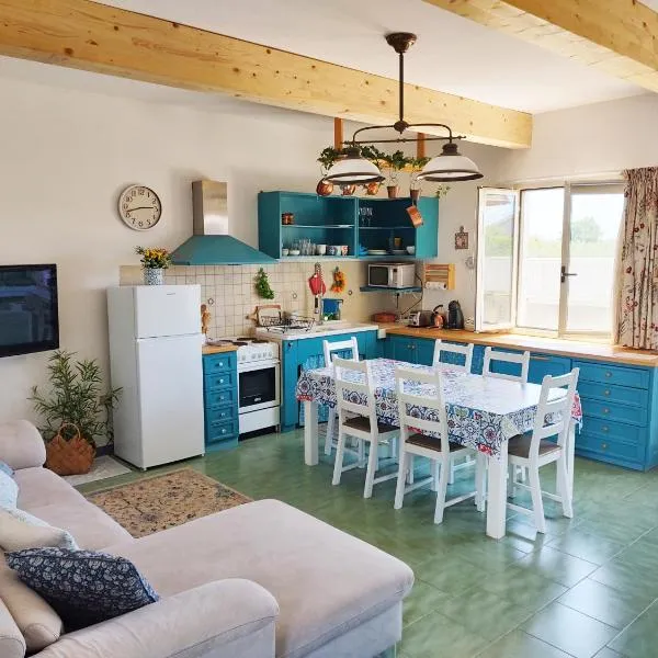 Casa Di Nelia，位于Baratili San Pietro的酒店