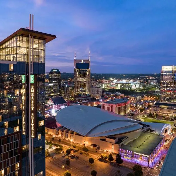Embassy Suites by Hilton Nashville Downtown，位于纳什维尔的酒店