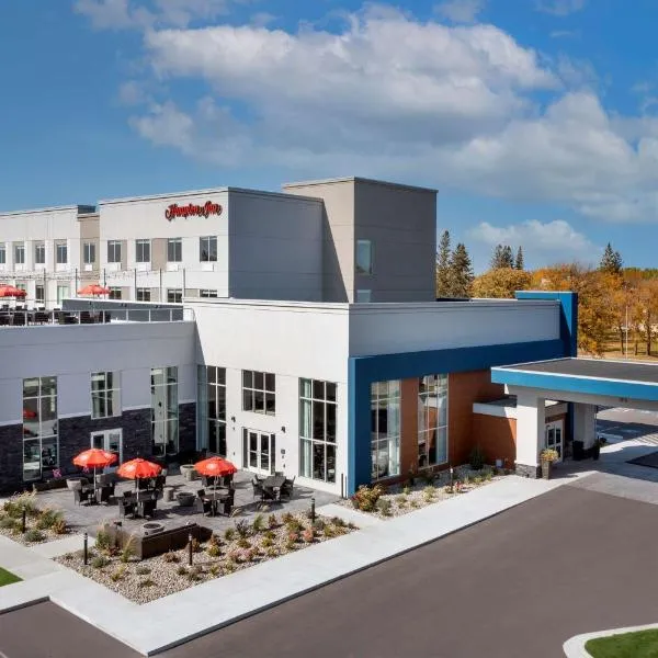 Hampton Inn Warroad, MN，位于Warroad的酒店