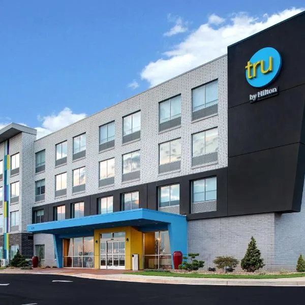 Tru by Hilton Lithia Springs, GA，位于利西亚斯普林斯的酒店
