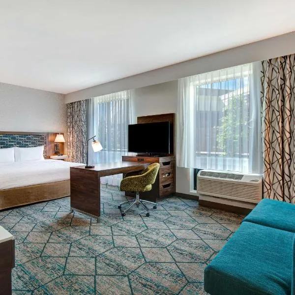 Hampton Inn & Suites Sunnyvale-Silicon Valley, Ca，位于森尼维耳市的酒店