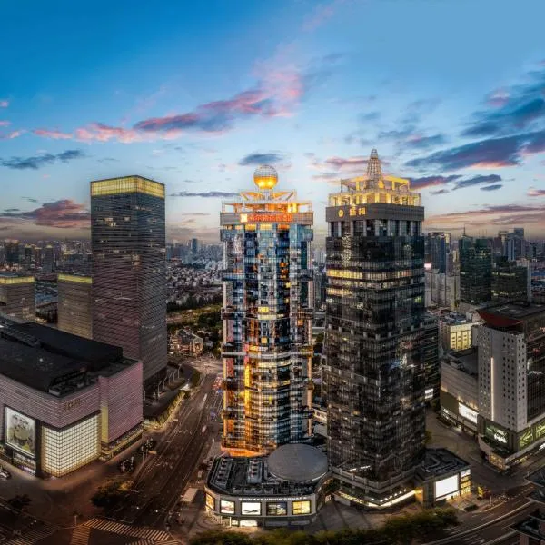 上海陆家嘴新梅希尔顿花园酒店，位于上海的酒店