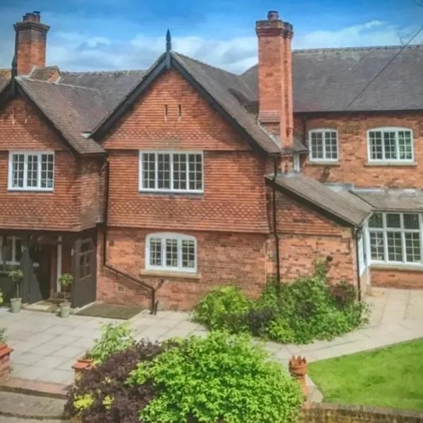 The Old Rectory with Valley View，位于Cleobury Mortimer的酒店