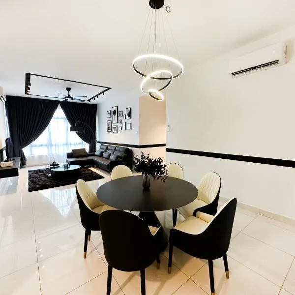 Botanika, Luxury Homestay by Antlerzone，位于新山的酒店