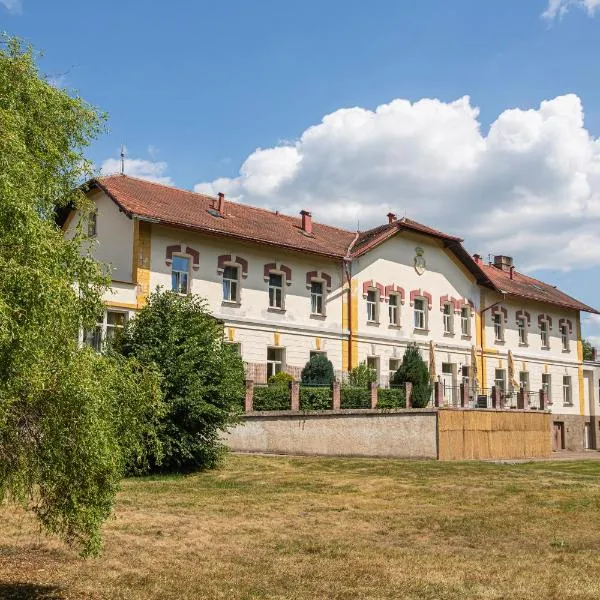 Pension v parku Český Šternberk，位于捷克施特恩贝克的酒店