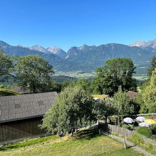 Haus Sonnenblick，位于Düns的酒店