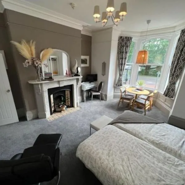 2 Bed ground floor apartment, sleeps 4 with free parking，位于North Yorkshire的酒店