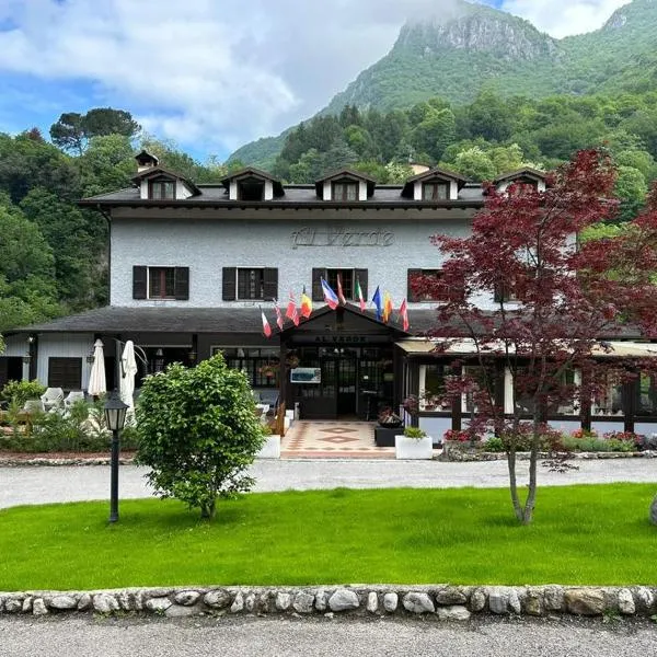 Hotel Al Verde，位于Lasnigo的酒店