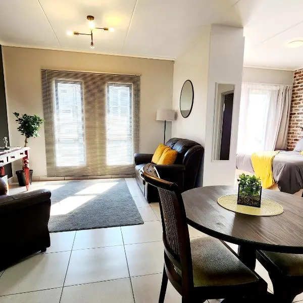 Luxury Lowveld Apartment，位于Boschjeskop的酒店