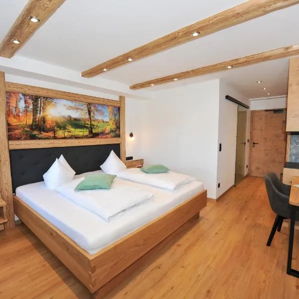 Gasthof - Pension zur Post，位于阿赫斯拉赫的酒店