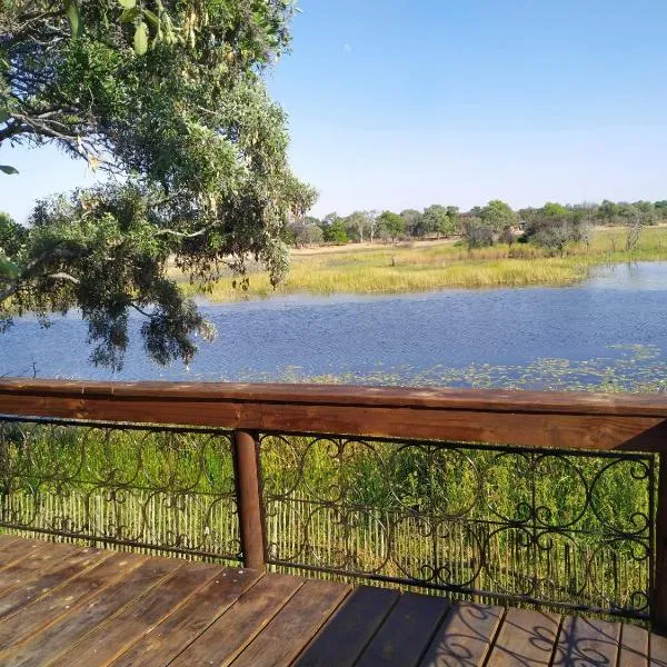 Nako Okavango Guesthouse，位于Ntabis的酒店