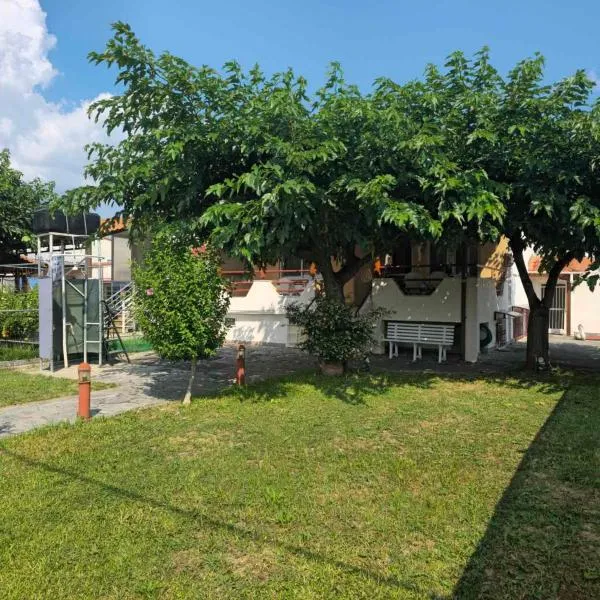 Spyros comfy and cool place，位于Karianí的酒店