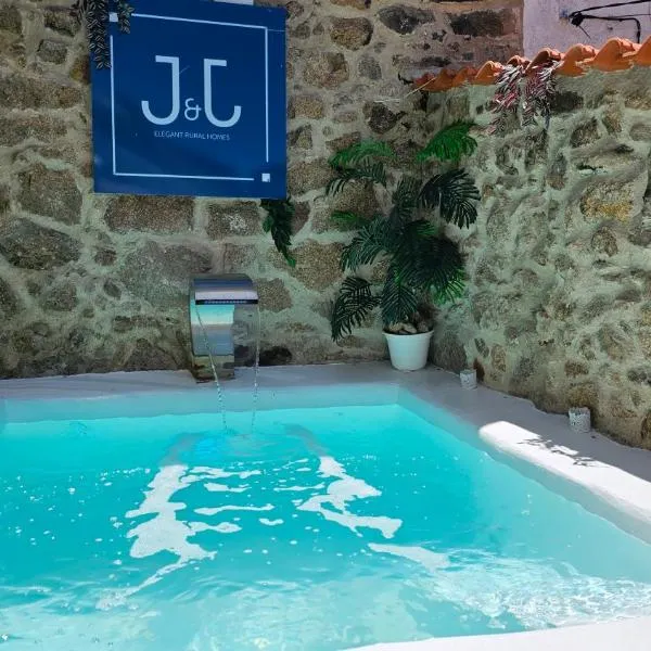 El Edén Casas Rurales con Piscina y Jacuzzi，位于蒙坦切斯的酒店